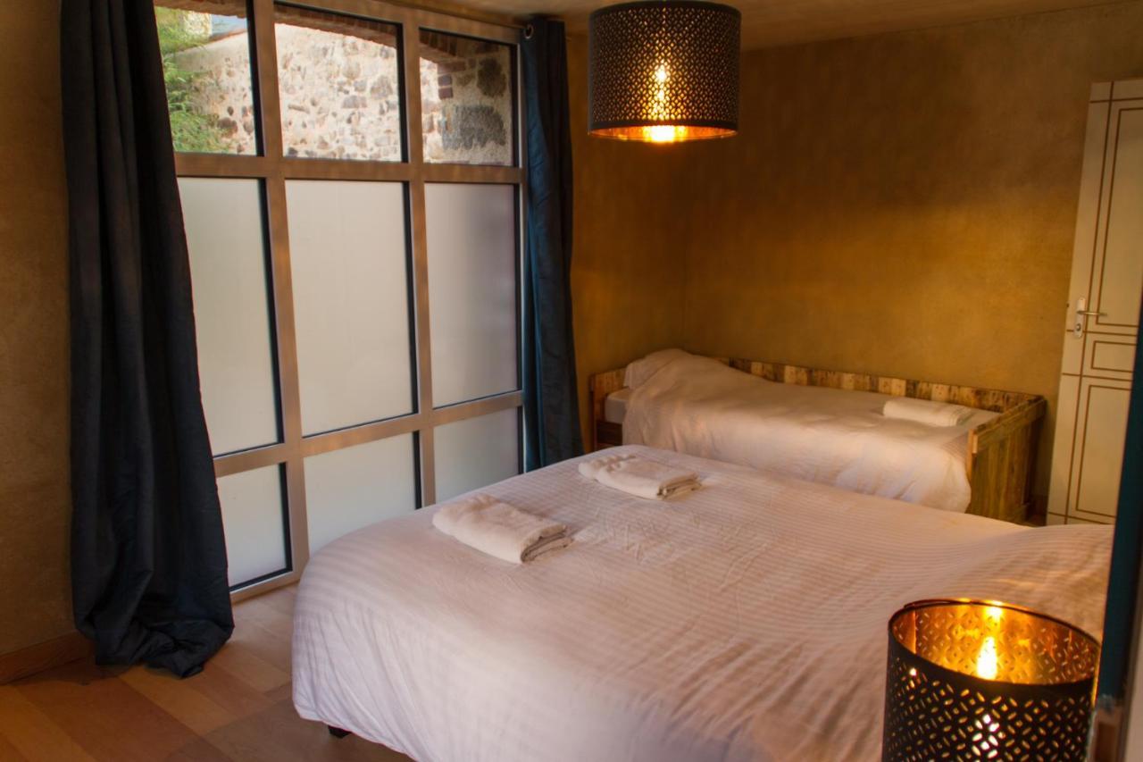 Le Puy Carmin - Chambre D'Hotes Avec Jacuzzi Bazoges-en-Paillers Zimmer foto